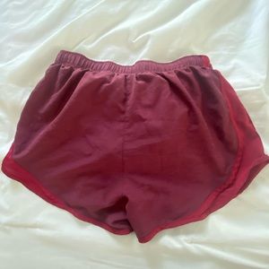 burgundy nike shorts